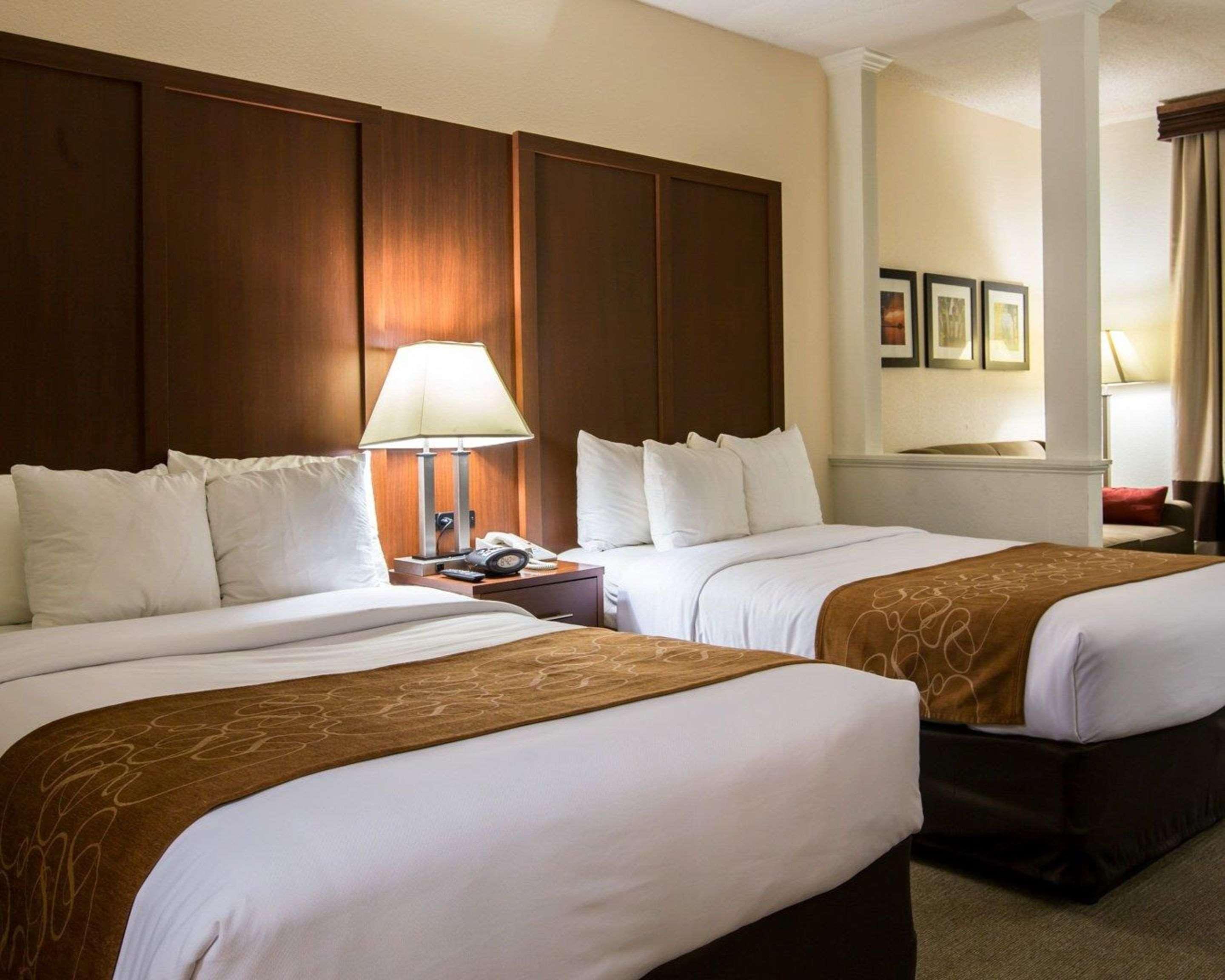 คอมฟอร์ต สวีท Hotel คัมมิง ภายนอก รูปภาพ