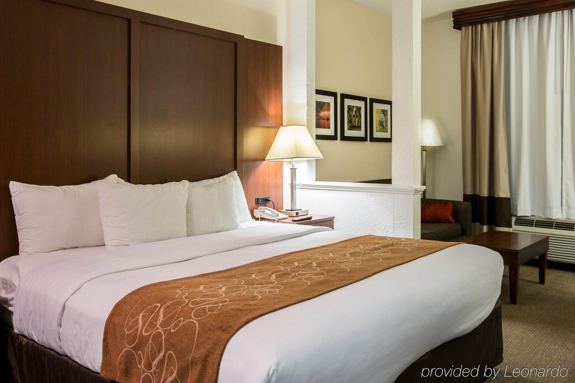 คอมฟอร์ต สวีท Hotel คัมมิง ภายนอก รูปภาพ